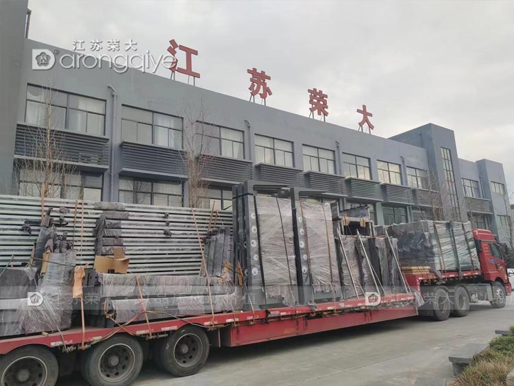 ���չ���܇��܇ͤ�b܇������ʂ�l(f��)܇�DƬ