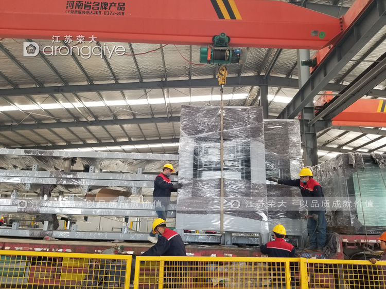 第二批江西智能公交站臺發(fā)貨圖三