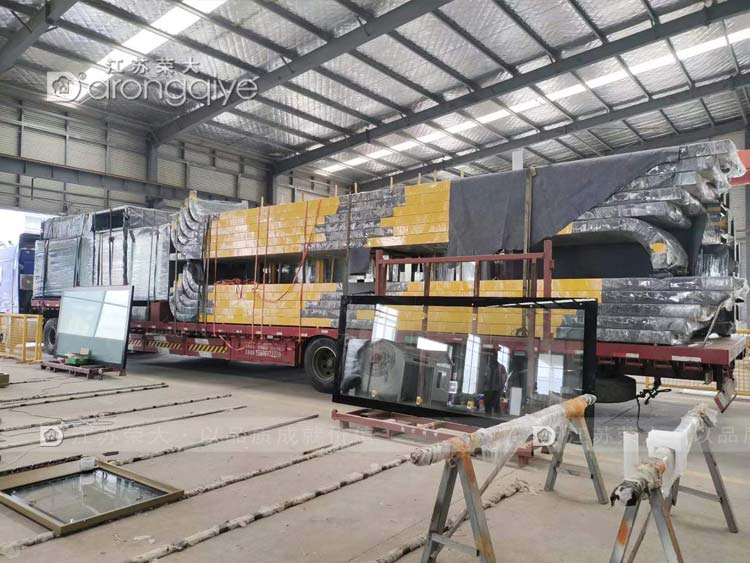 �������ܹ���վ�_�l(f��)؛��Dһ