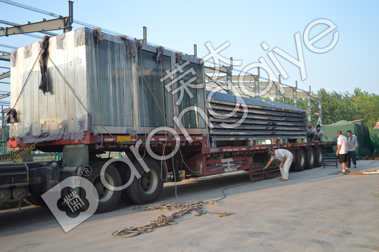 安徽公交候車亭裝車圖三