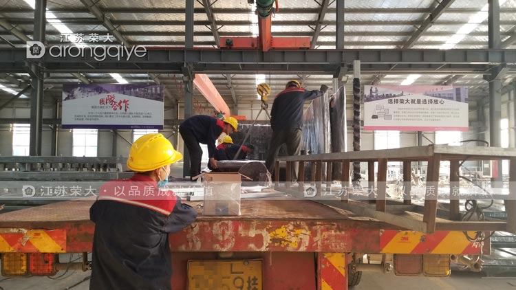 ʯ���f������܇ͤ�l(f��)؛�D��