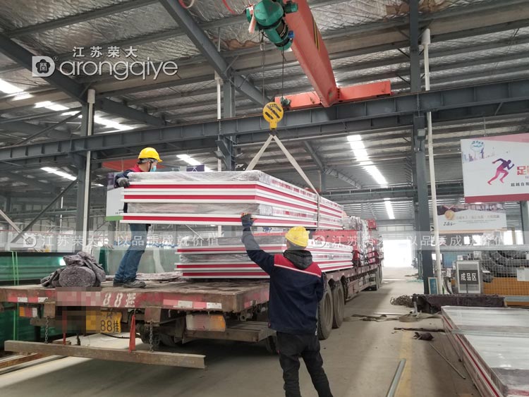 ���պ�܇ͤ�l(f��)؛�D��